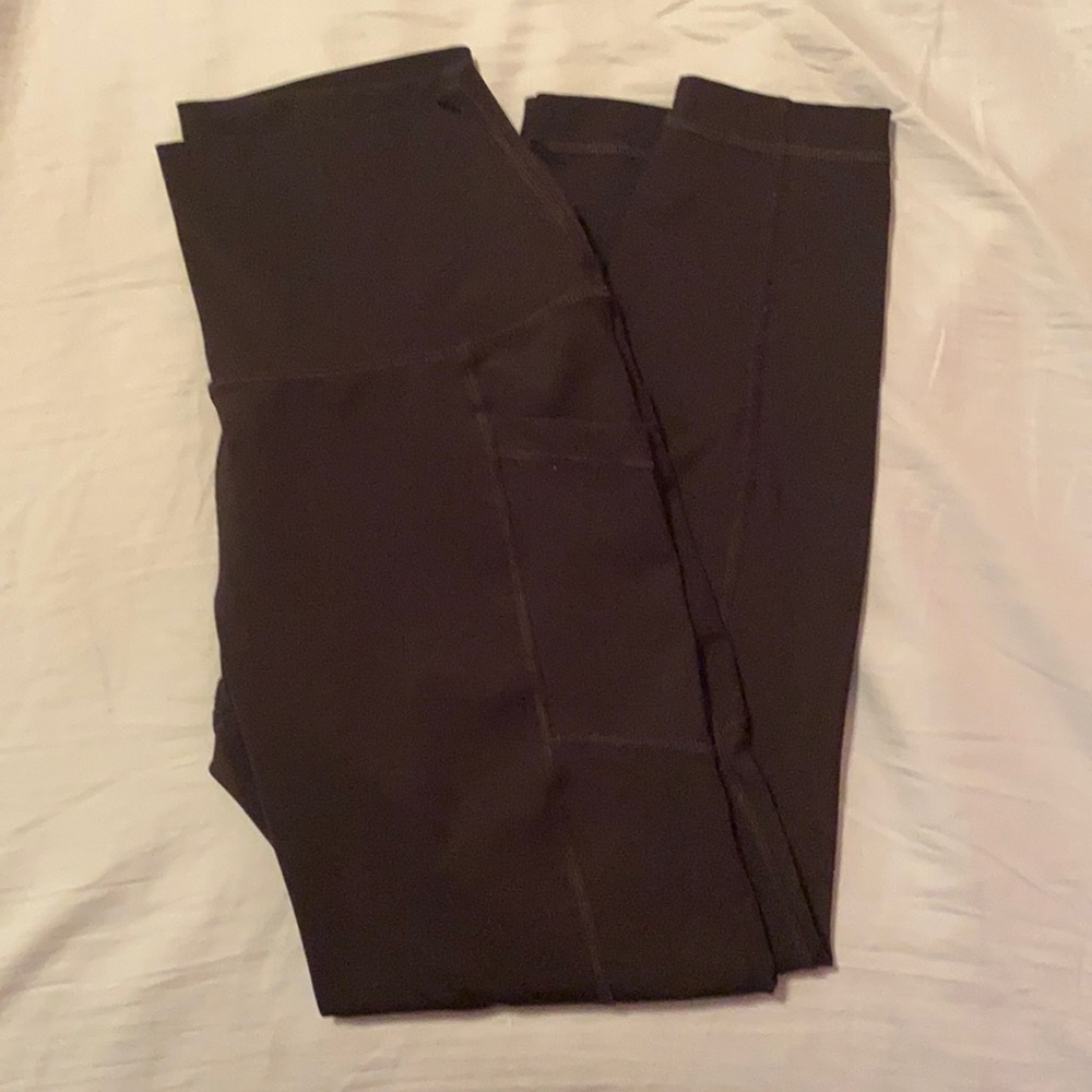 Cropped 90 Degrees Black Leggings